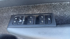 Volvo Xc40 2.0 T4 Inscription 5dr AWD Geartronic Petrol Estate